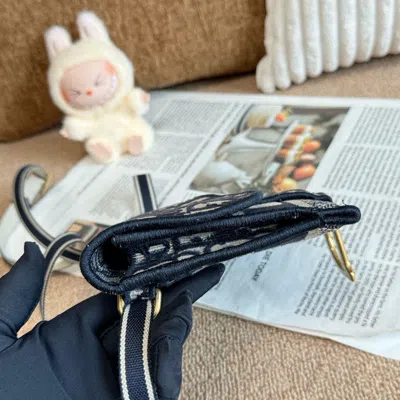 Dior Women Pre-loved Bag Very Good Condition In Multi