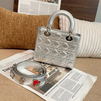 Dior Women Pre-loved Bag Very Good Condition In Silver