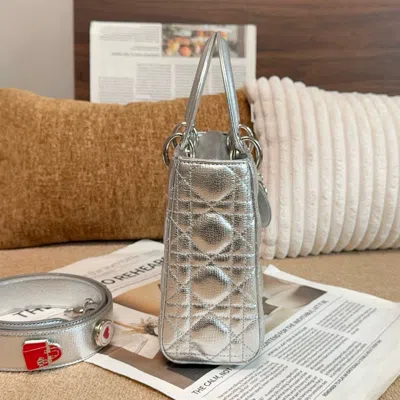 Dior Women Pre-loved Bag Very Good Condition In Silver