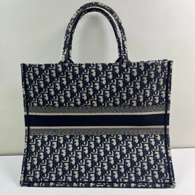 Dior Women Pre-loved Bag Very Good Condition In Black