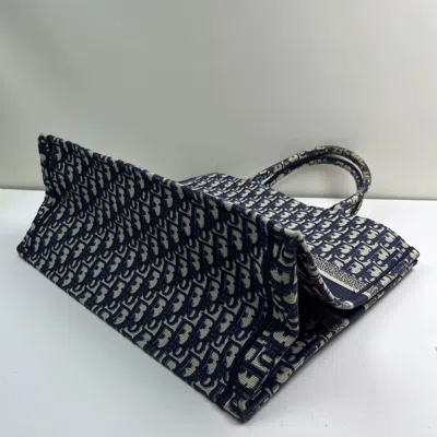 Dior Women Pre-loved Bag Very Good Condition In Black