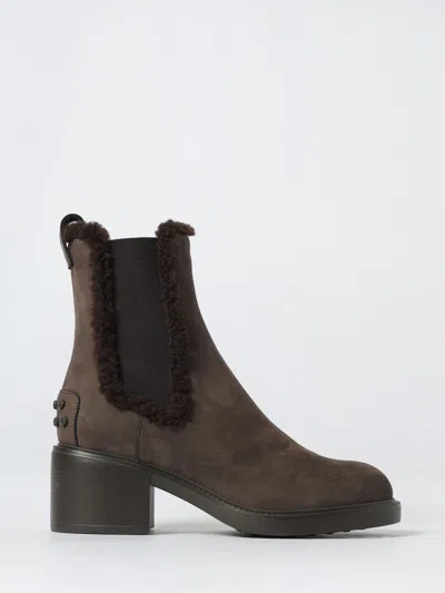 Tod's Boots  Woman Color Brown In Brown