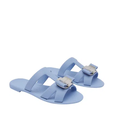 Ferragamo New Vara Bow-detailed Slides In Blue
