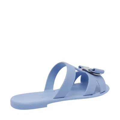 Ferragamo New Vara Bow-detailed Slides In Blue