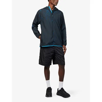 On Mens Malibu Pace Hooded Woven Jacket In Blue