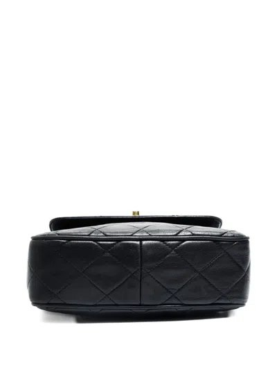 Pre-owned Chanel 1994-1996 Cc Mark Turn Lock Quilted Shoulder Bag In Black