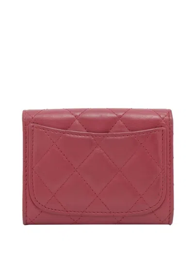 Pre-owned Chanel 2019 Reissue 2.55 Quilted Lambskin Trifold Wallet Small Wallets In Red