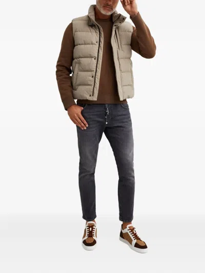Fay Three-pocket Gilet In Neutral
