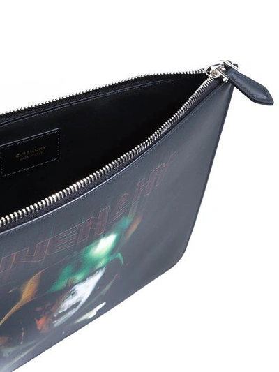 Givenchy Skull And Crossbones Printed Pouch In Black