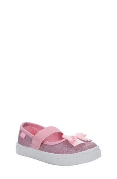 Oomphies Kids' Quinn Sneaker In Pink