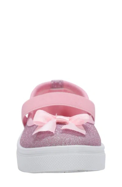 Oomphies Kids' Quinn Sneaker In Pink