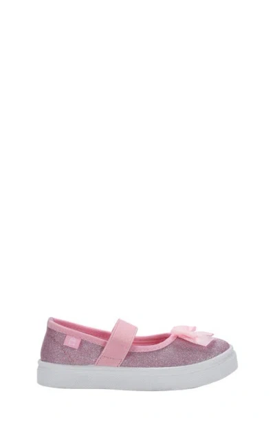 Oomphies Kids' Quinn Sneaker In Pink