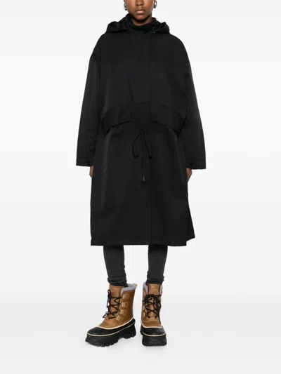 Closed Cotton And Nylon Parka Coat In Black