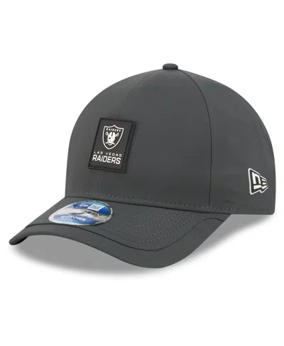 New Era Men's Charcoal Las Vegas Raiders 2025 Sideline Cold Weather 9forty M-crown Adjustable Hat In Gray