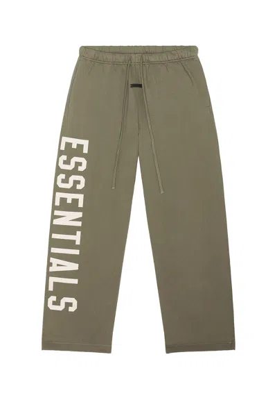 Essentials Lounge Fleece Sweatpant In Green