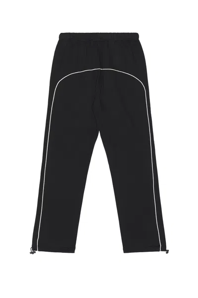 Essentials Sporty Nylon Relaxed Sweatpant With Piping In Black