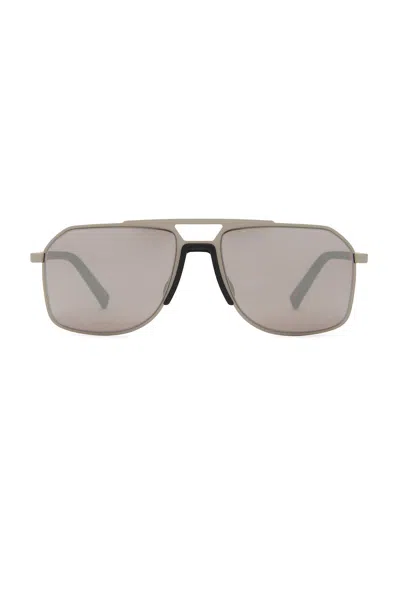 Prada Rectangular Sunglasses In Gray