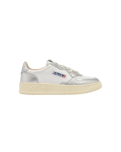 Autry Medalist Low Two-tone Sneakers In White And Metallic Silver Leather In Multi