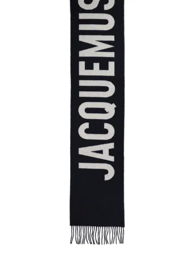Jacquemus Long Rectangular Wool Scarf With Logo In Black