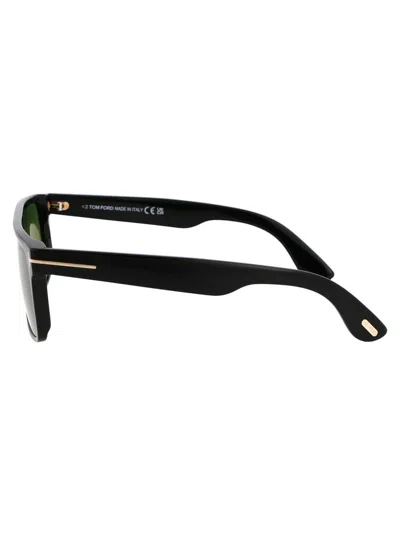 Tom Ford Squared Sunglasses Ft0999 01 N In Black