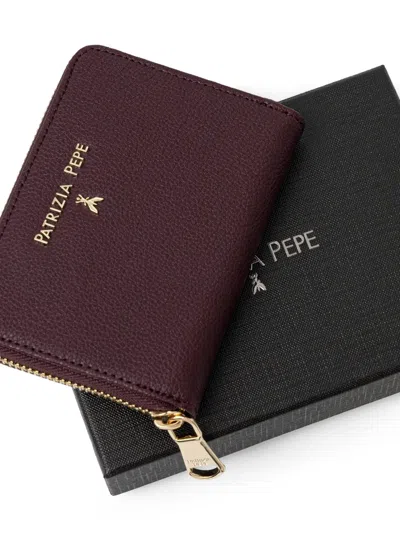 Patrizia Pepe Logo-lettering Zipped Wallet In Burgundy