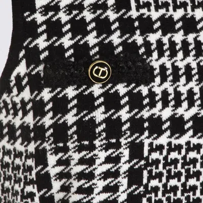 Twinset Twin Set Dresses In Black