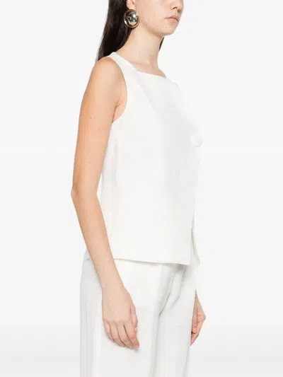 Occleus August Vest In White