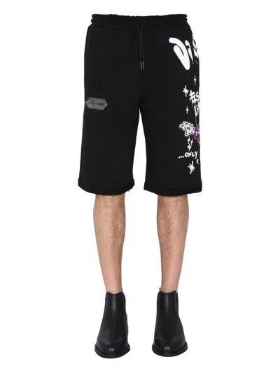 Disclaimer Graphic-print Bermuda Shorts In Black