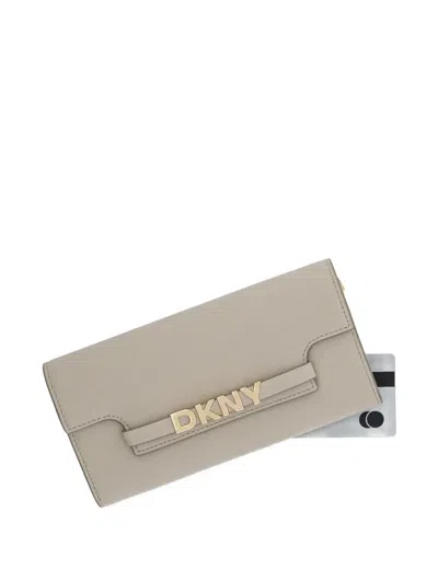 Dkny Logo-lettering Wallet In Gray