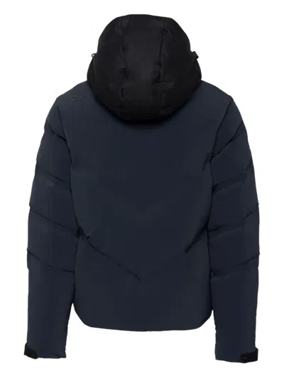 SUPER LITE 连帽夹克