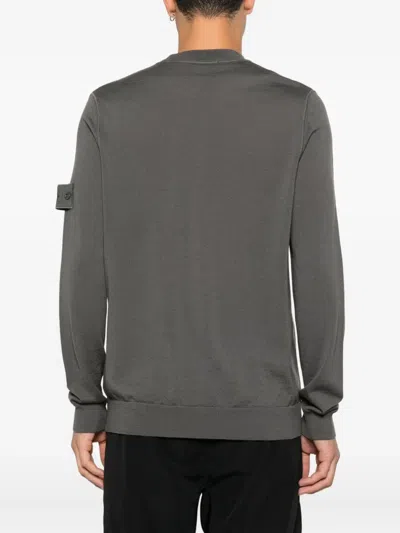 Stone Island Logo-patch Crew-neck Sweater In Gray