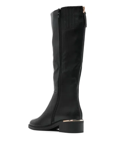 Exe' Zip Detail Boots In Black