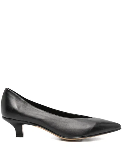 Pomme D'or Pointed-toe Pumps In Black