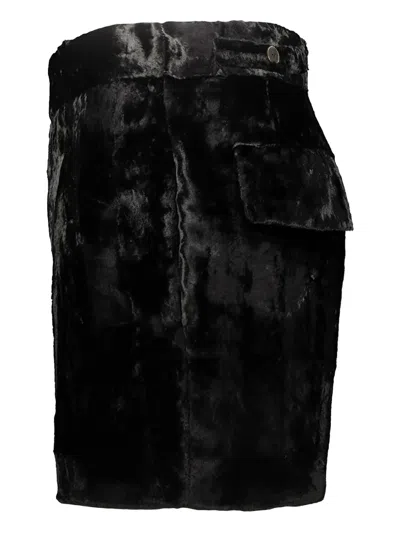 Sapio N°7c Velvet Shorts In Black