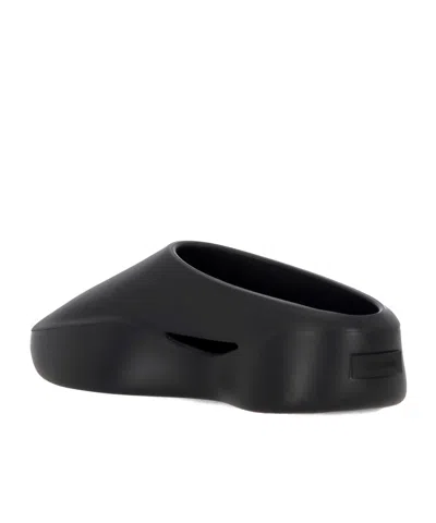 Fear Of God Logo Patch Slip-on Runner Sneakers In Black