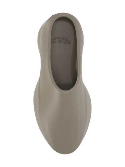 Fear Of God Logo Patch Slip-on Runner Sneakers In Gray