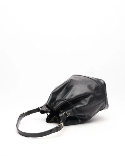 Pre-owned Louis Vuitton Epi Noé Gm Bag In Black