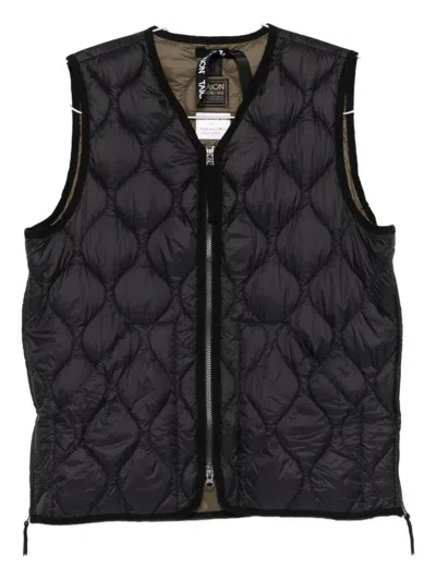 Taion Zip-fastening Gilet In Black