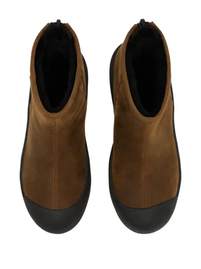 Bally Zip-fastening Leather Bootie In Brown