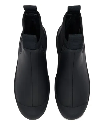 Bally Pull-on Leather Curling Boots In Black