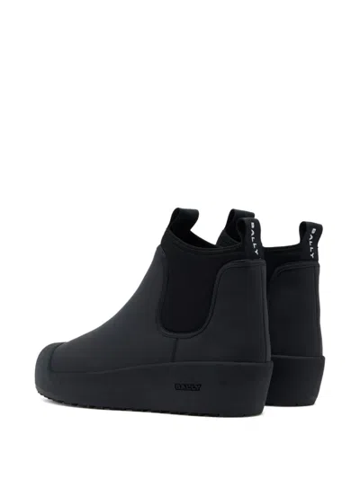 Bally Pull-on Leather Curling Boots In Black