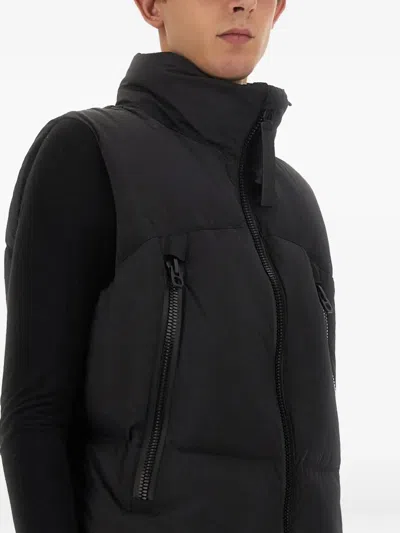 Jg1 Zip-fastening Sleeveless Gilet In Black