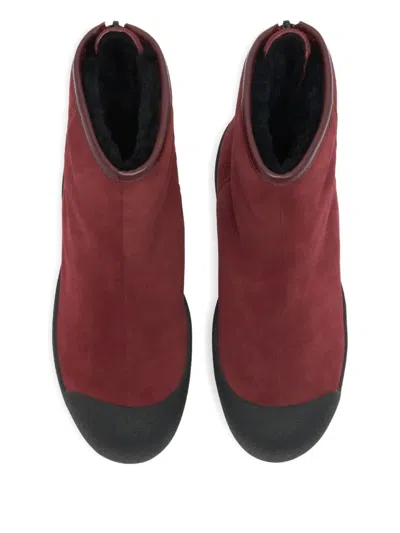 Bally Rear-zipper Suede Curling Boots In Red