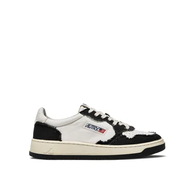 Autry "medalist Low" Leather Sneakers In Black