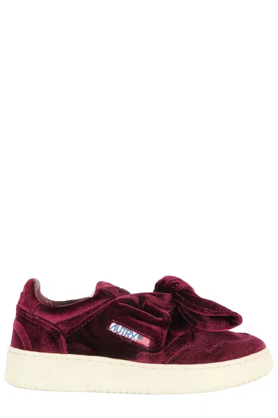 Autry Bordeaux Sneakers With Velcro Strap And Off-white Sole In Blue