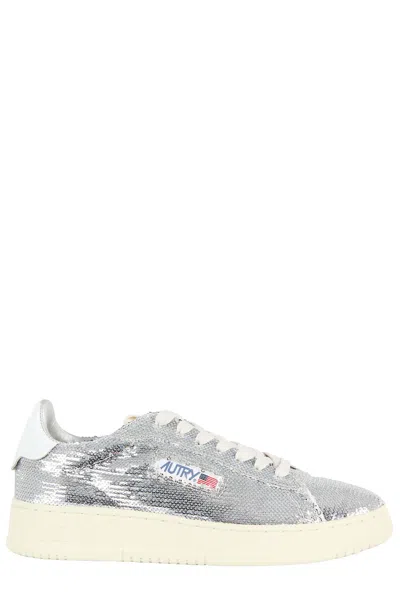 Autry Dallas Low Sparkling Sneakers In Silver And White Sequins Shoes In Gray