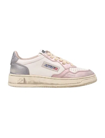 Autry Medalist Low Super Vintage Womans Sneakers In White And Rose In Multi