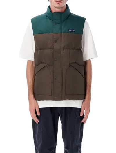 Patagonia Quilted Sleeveless High Collar Vest In Multi