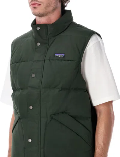 Patagonia Insulated Sleeveless High Collar Vest In Green