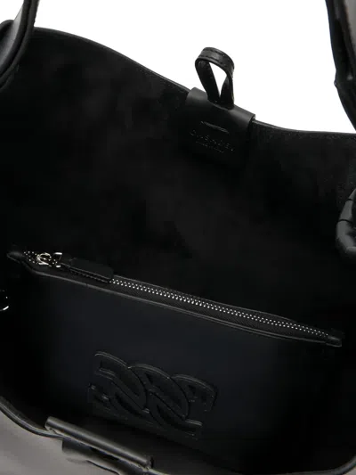 Casadei Vandome Schultertasche Mit Knoten In Black